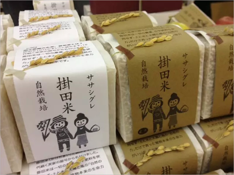 日本大米包裝設(shè)計(jì)——簡(jiǎn)潔自然的設(shè)計(jì)風(fēng)格！